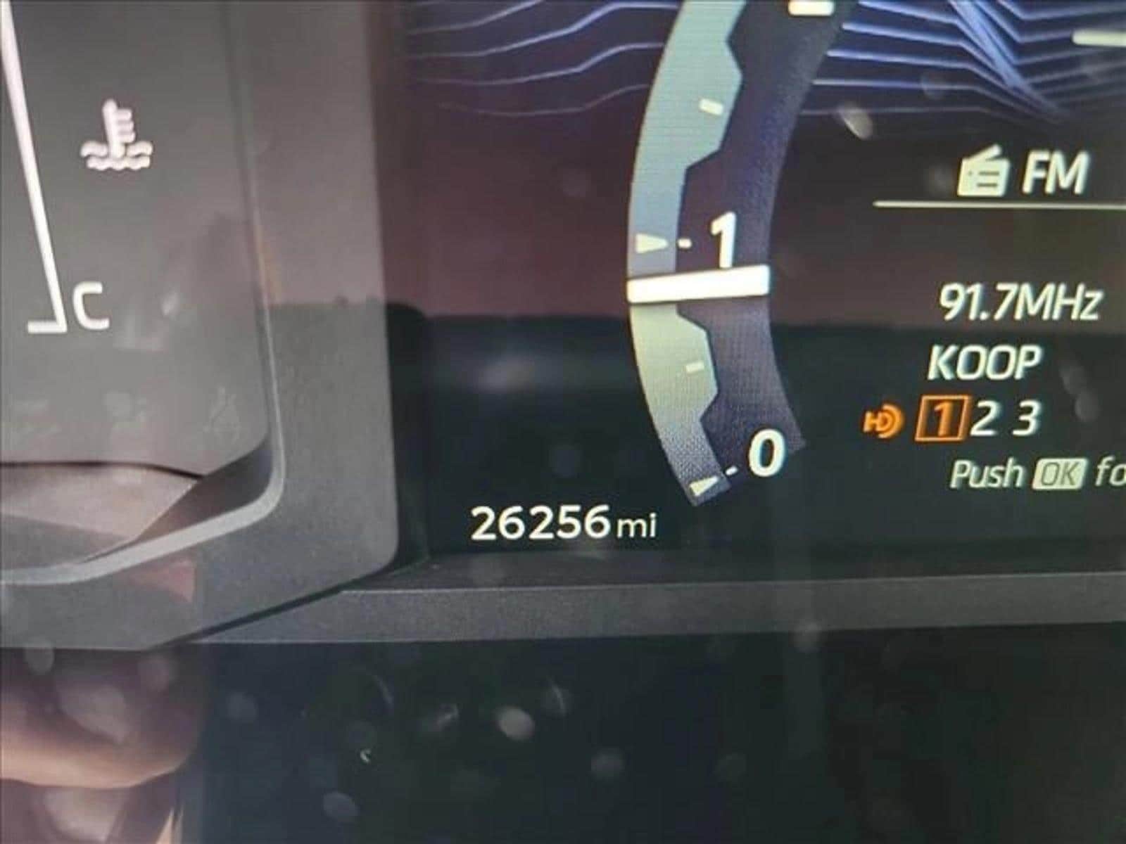 2024 Toyota Tacoma SR5 - Photo 19