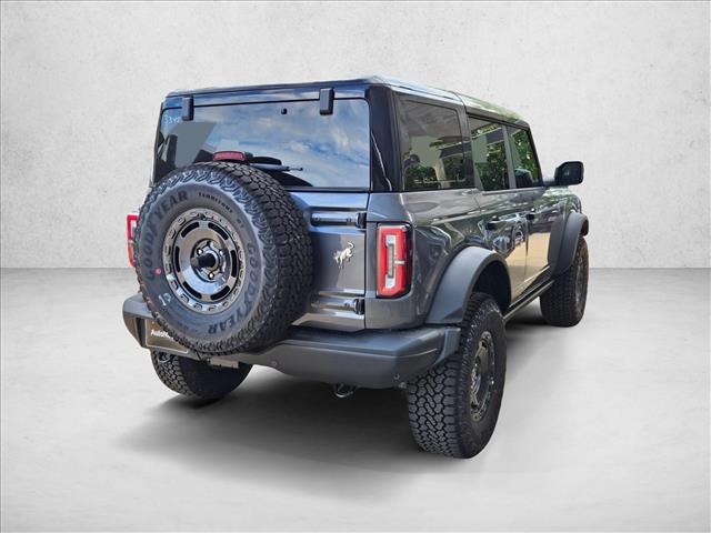 2025 Ford Bronco Badlands photo 2