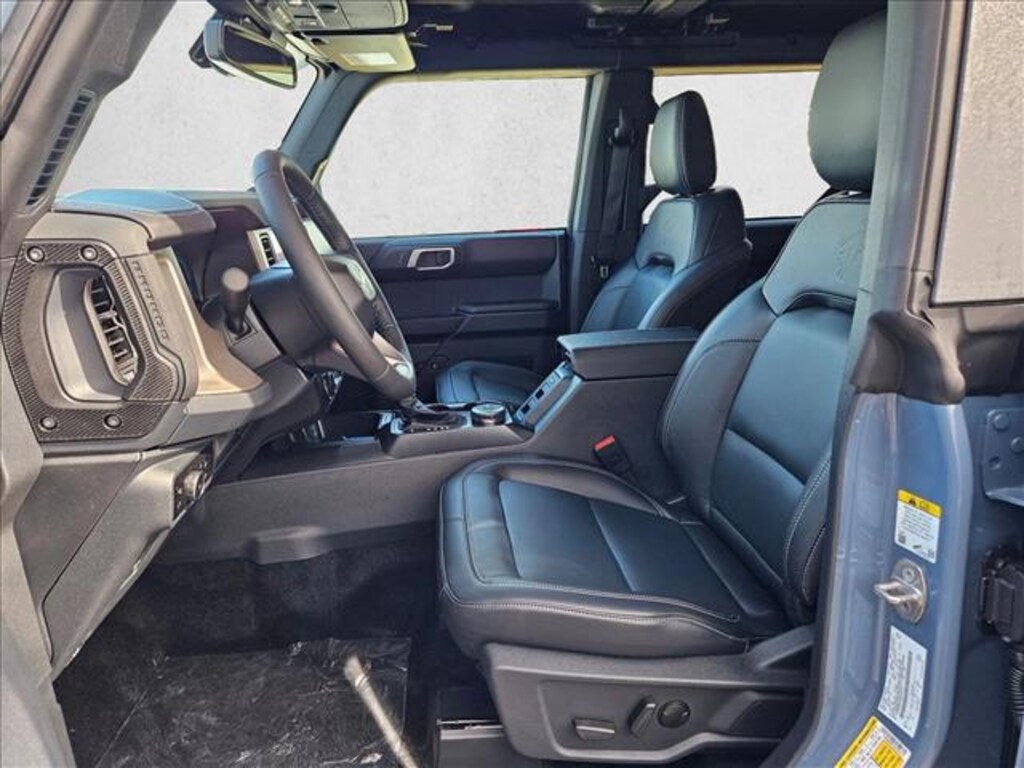 New 2025 Ford Bronco Outer Banks SUV