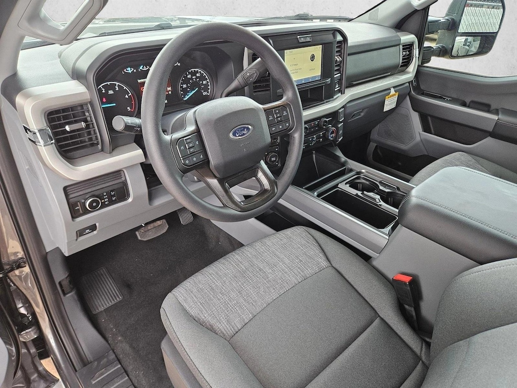 New 2026 Ford F-250 XLT Truck Crew Cab