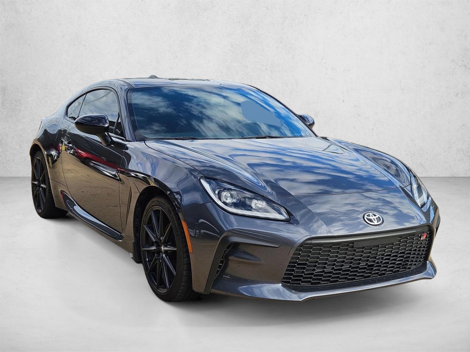 2025 Toyota GR86 Premium photo 3