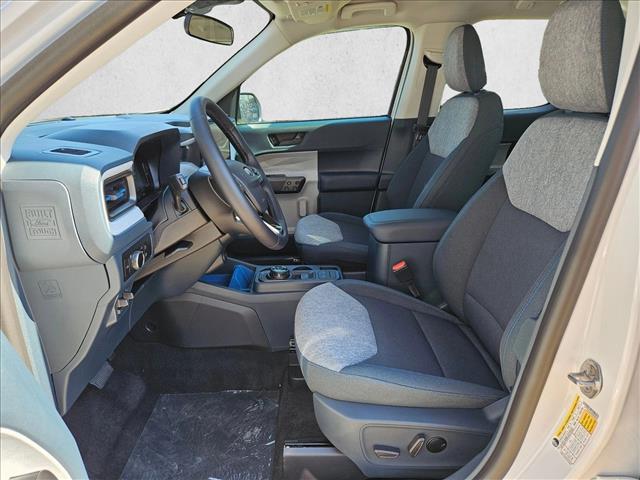 2025 Ford Maverick XLT photo 3