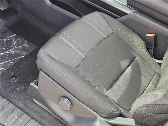 2025 Ford F-150 STX photo 4