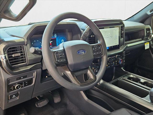 2025 Ford F-150 STX photo 3
