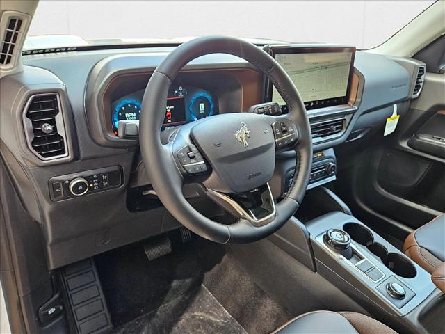 2025 Ford Bronco Sport Outer Banks photo 3