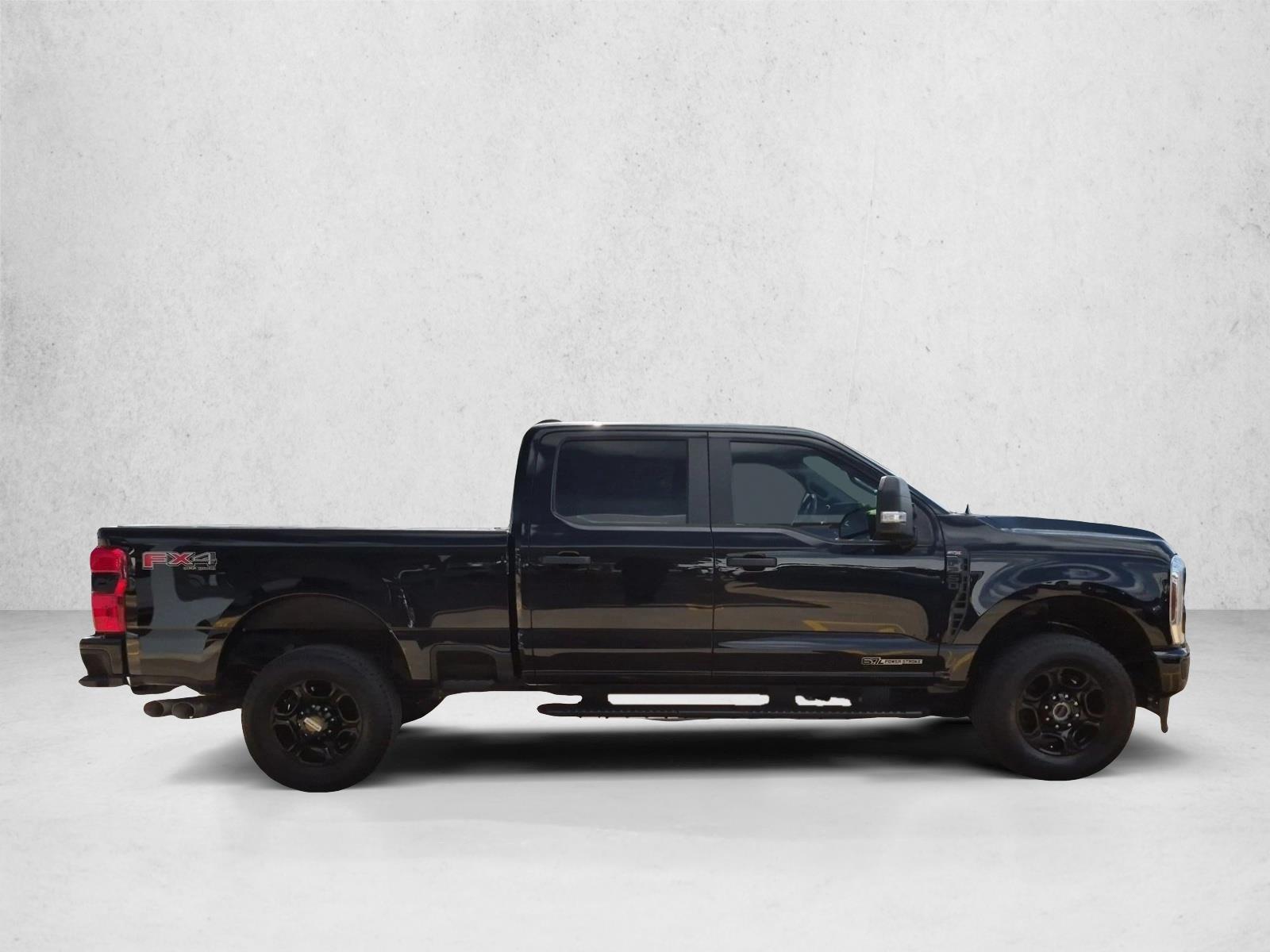 Certified 2024 Ford F-250 XL Truck Crew Cab