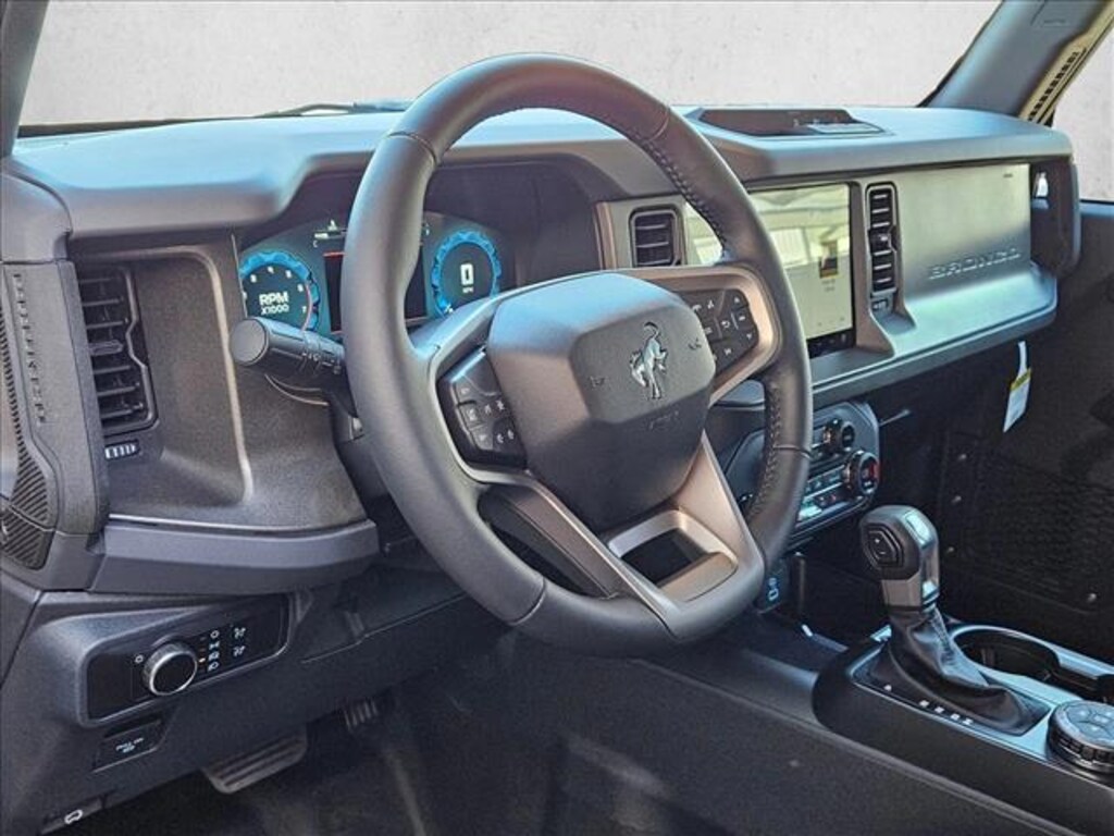 New 2025 Ford Bronco Big Bend SUV