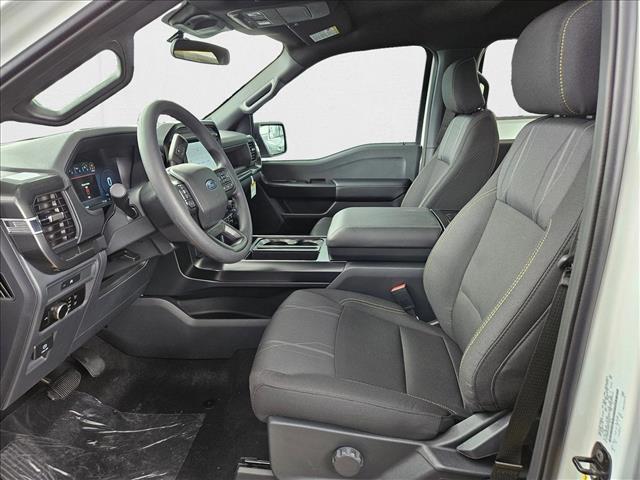2025 Ford F-150 STX photo 4