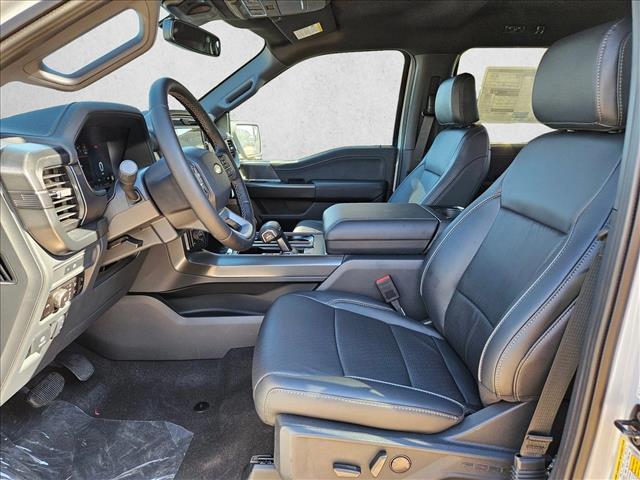 2025 Ford F-150 Lariat photo 4