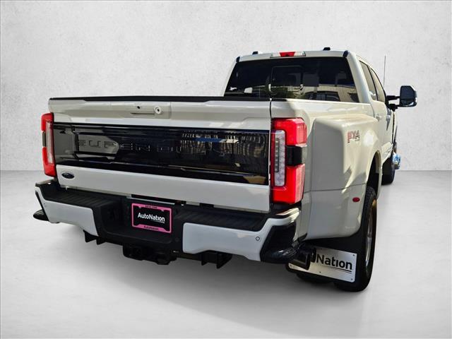 2026 Ford F-350 Platinum photo 2