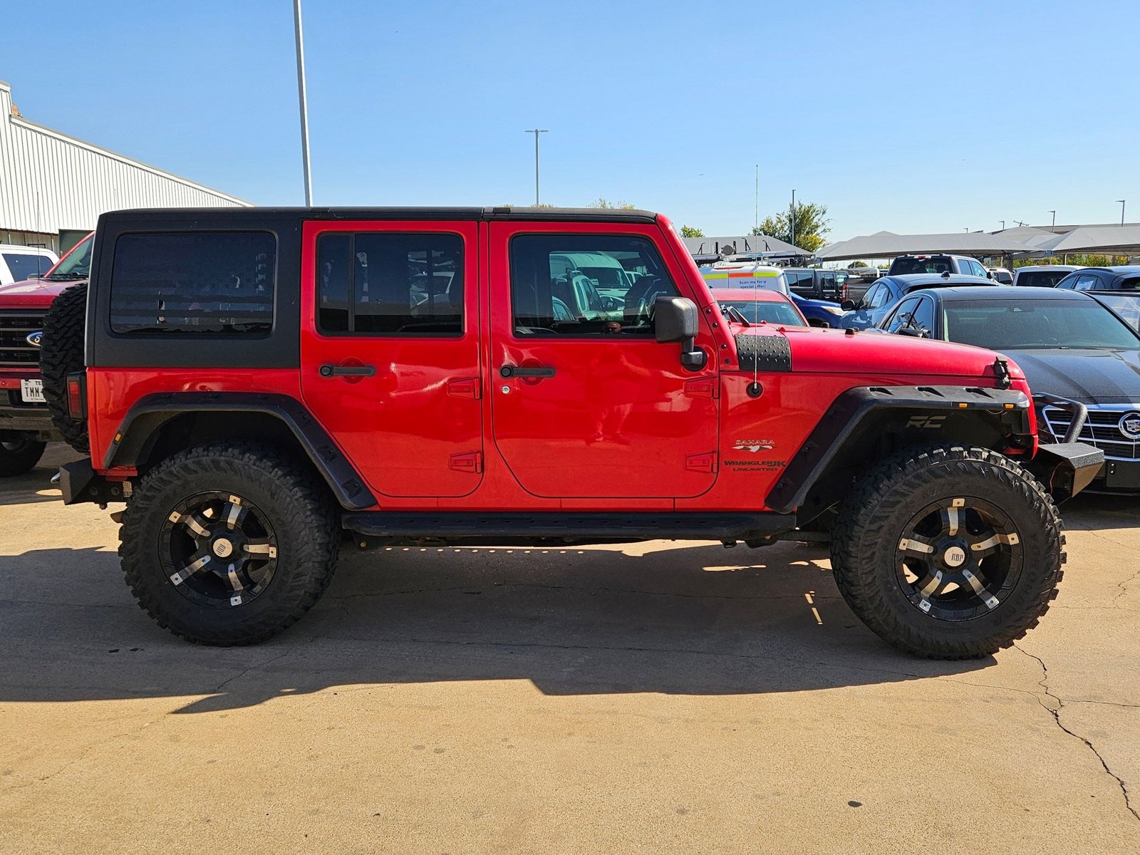 2018 Jeep Wrangler Unlimited Sahara photo 4