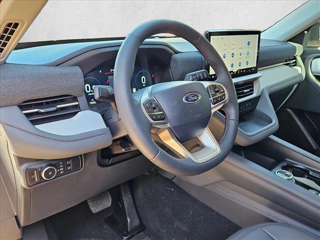 2026 Ford Explorer photo 2