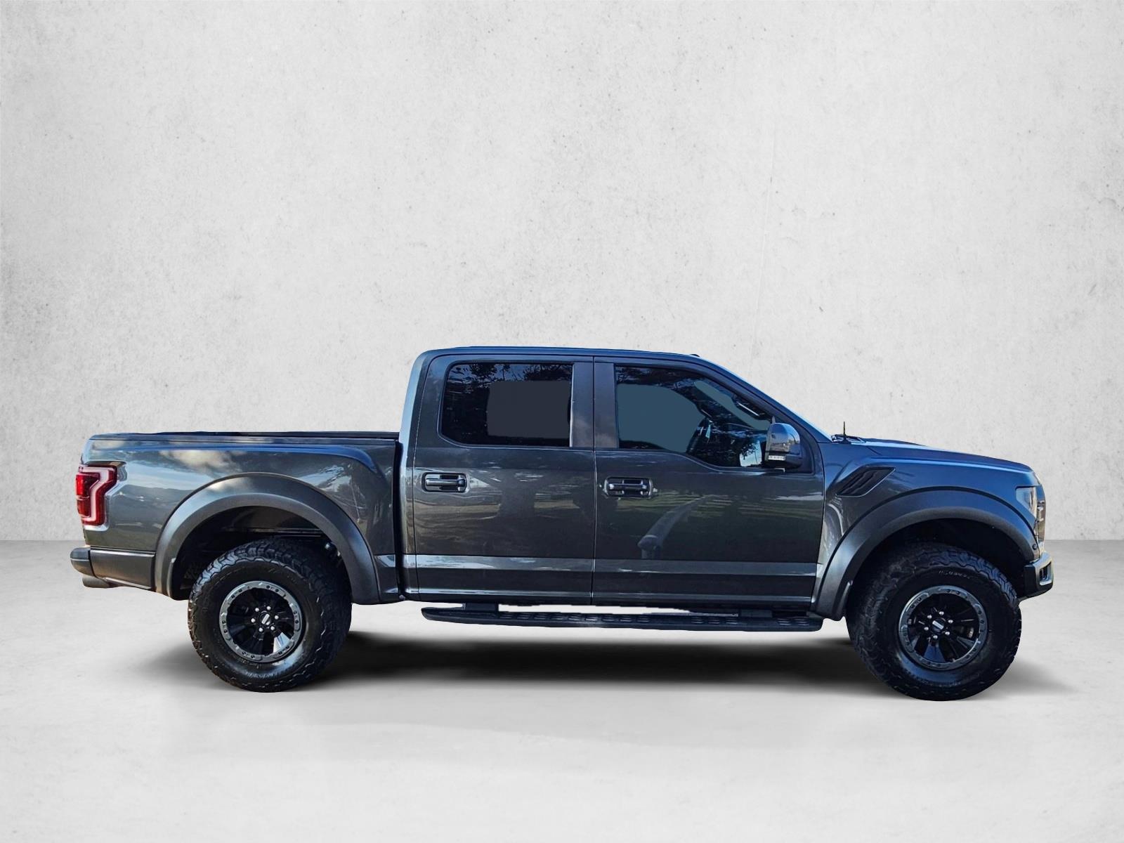 2018 Ford F-150 Raptor photo 4