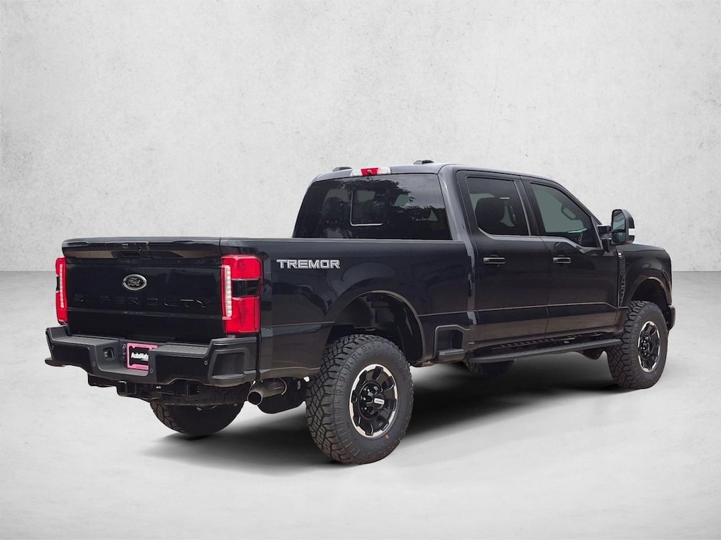 New 2026 Ford F-250 XLT Truck Crew Cab