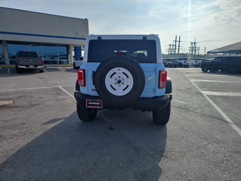 New 2025 Ford Bronco Heritage Edition SUV