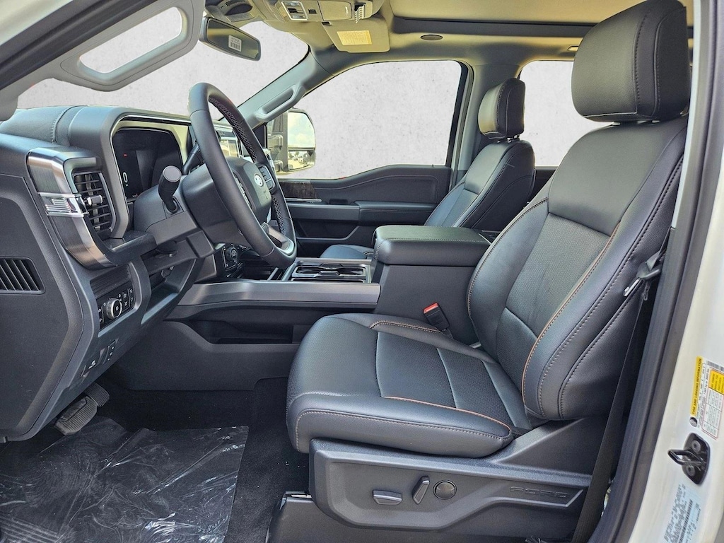 New 2026 Ford F-250 LARIAT Truck Crew Cab