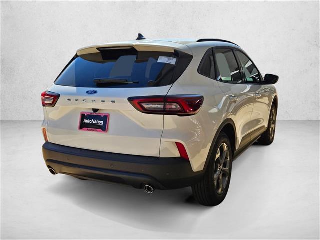 2026 Ford Escape ST-Line Sport photo 2