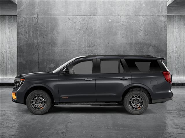 2025 Ford Expedition photo 2
