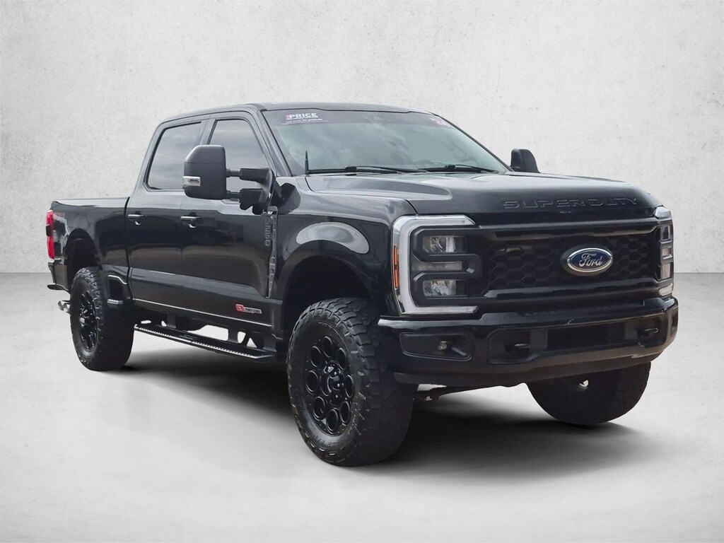 Certified 2024 Ford F-250 XLT Truck Crew Cab