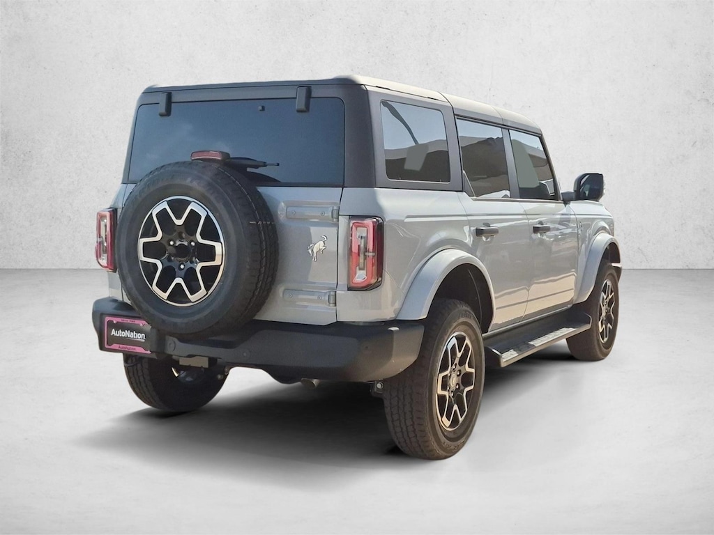 New 2026 Ford Bronco Outer Banks SUV