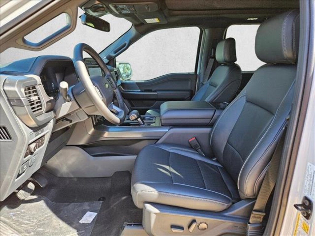 New 2025 Ford F-150 LARIAT Truck SuperCrew Cab