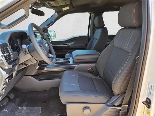 2025 Ford F-150 STX photo 4