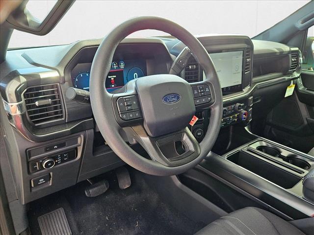 2025 Ford F-150 STX photo 3