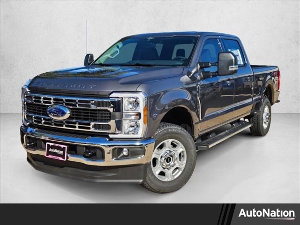 New 2026 Ford F-250 XLT Truck Crew Cab