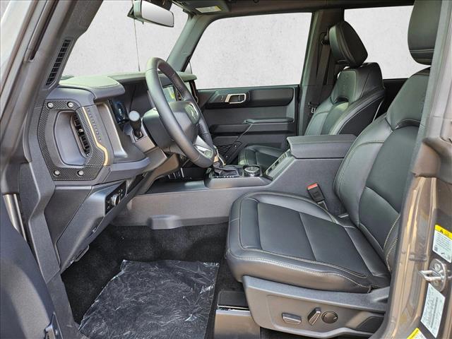 2025 Ford Bronco Badlands photo 4
