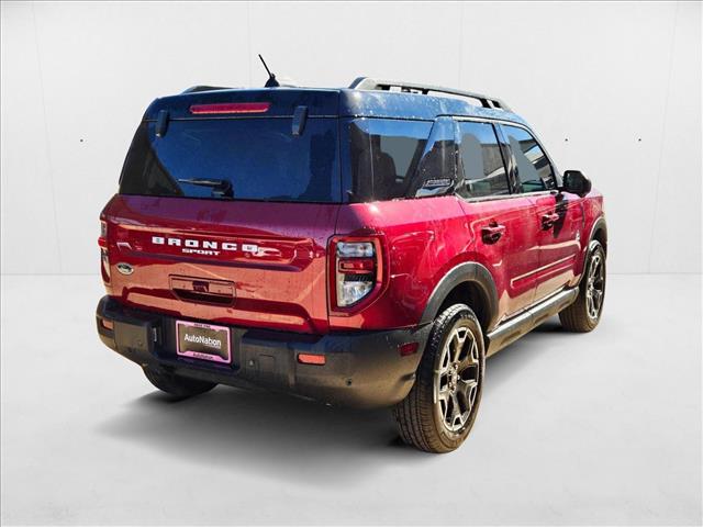 2025 Ford Bronco Sport Outer Banks photo 2