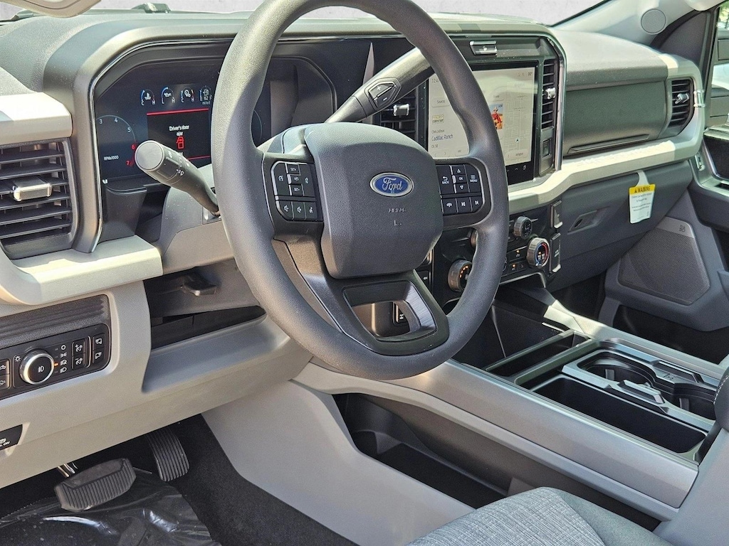New 2026 Ford F-250 XLT Truck Crew Cab