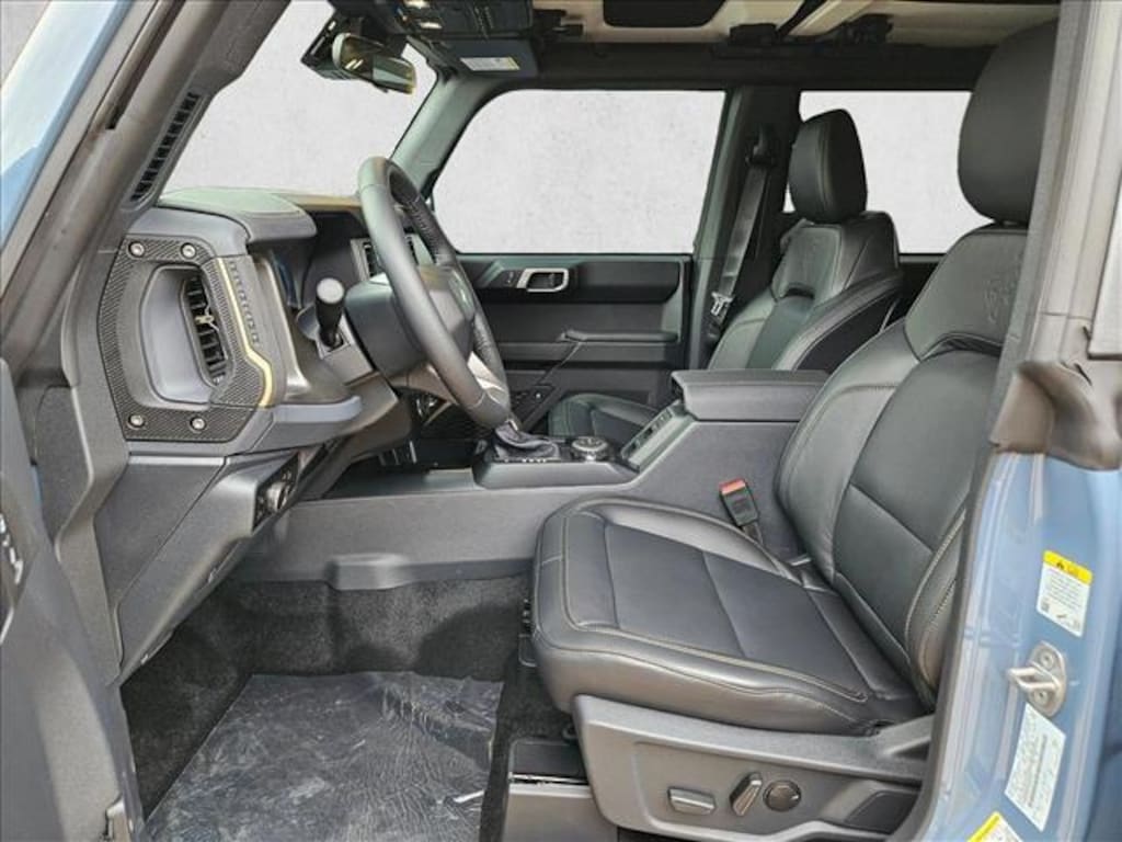 New 2025 Ford Bronco Badlands SUV