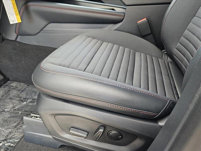 2025 Ford Explorer ST-Line photo 3