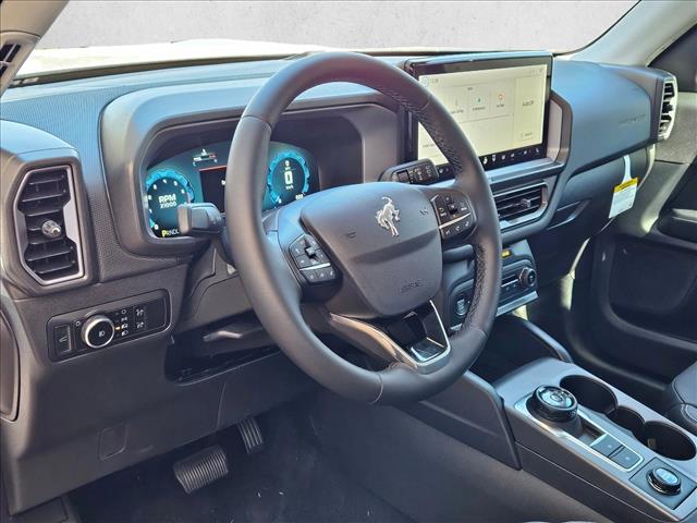 2025 Ford Bronco Sport Outer Banks photo 3