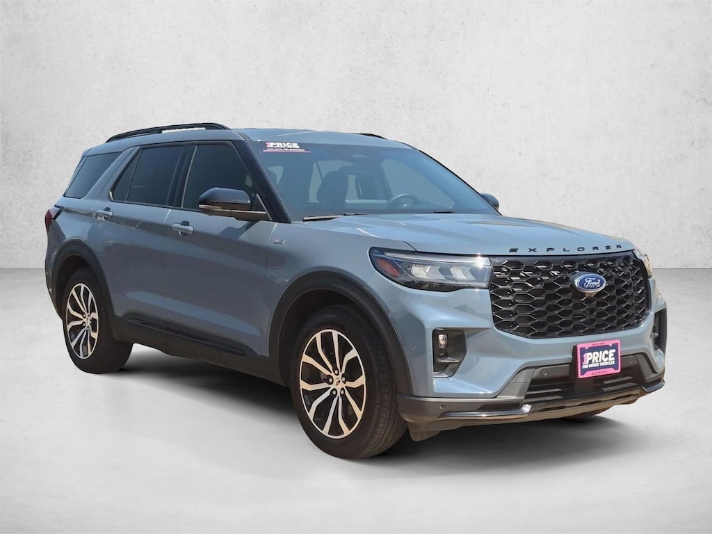 Used 2025 Ford Explorer ST-Line SUV