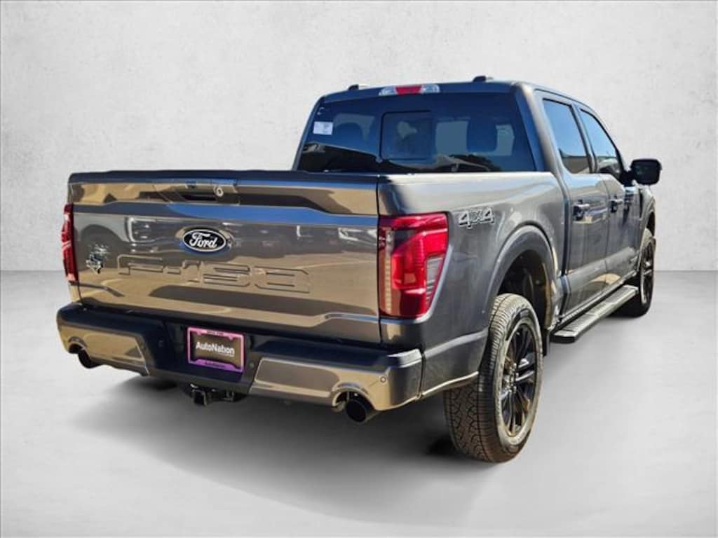 New 2025 Ford F-150 XLT Truck SuperCrew Cab