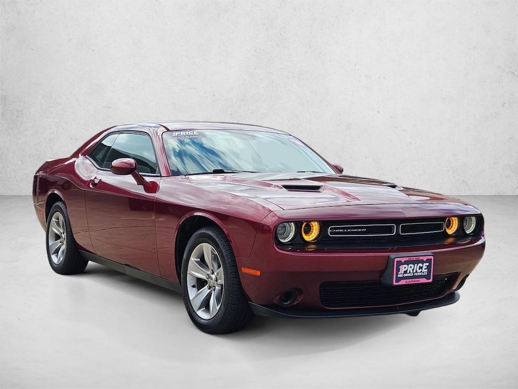 Used 2018 Dodge Challenger SXT Coupe