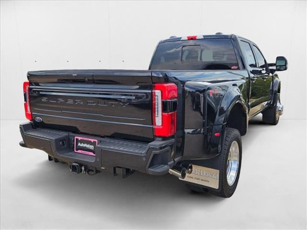 New 2025 Ford F-450 Platinum Truck Crew Cab