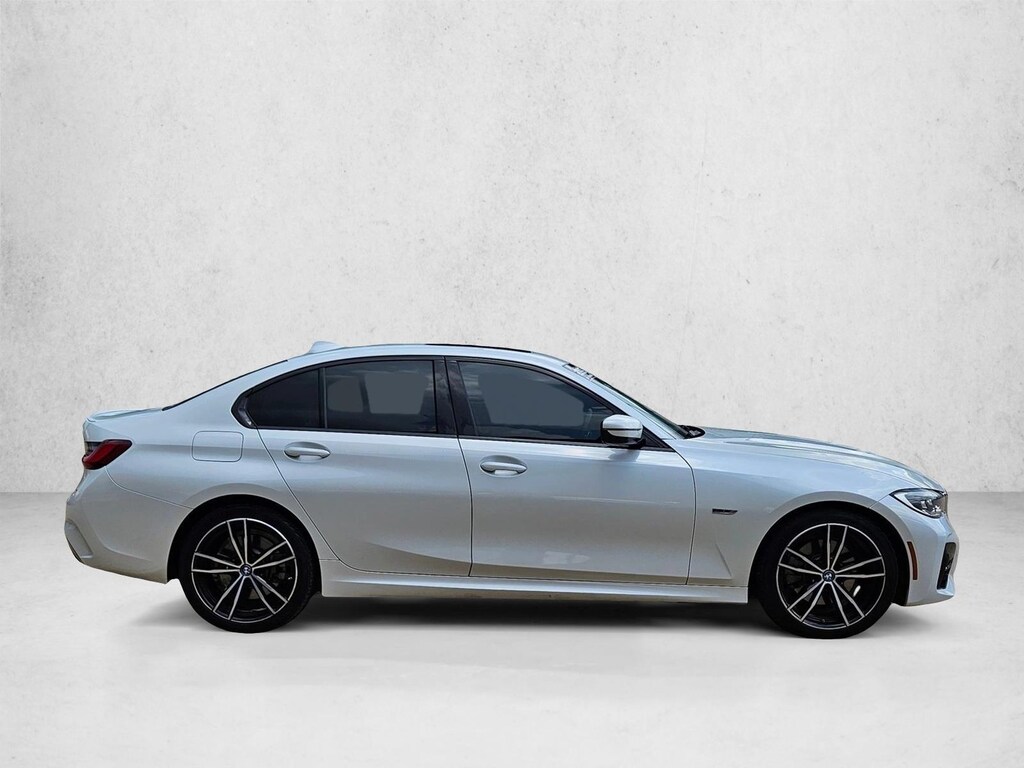 Used 2022 BMW 330e 330e Sedan