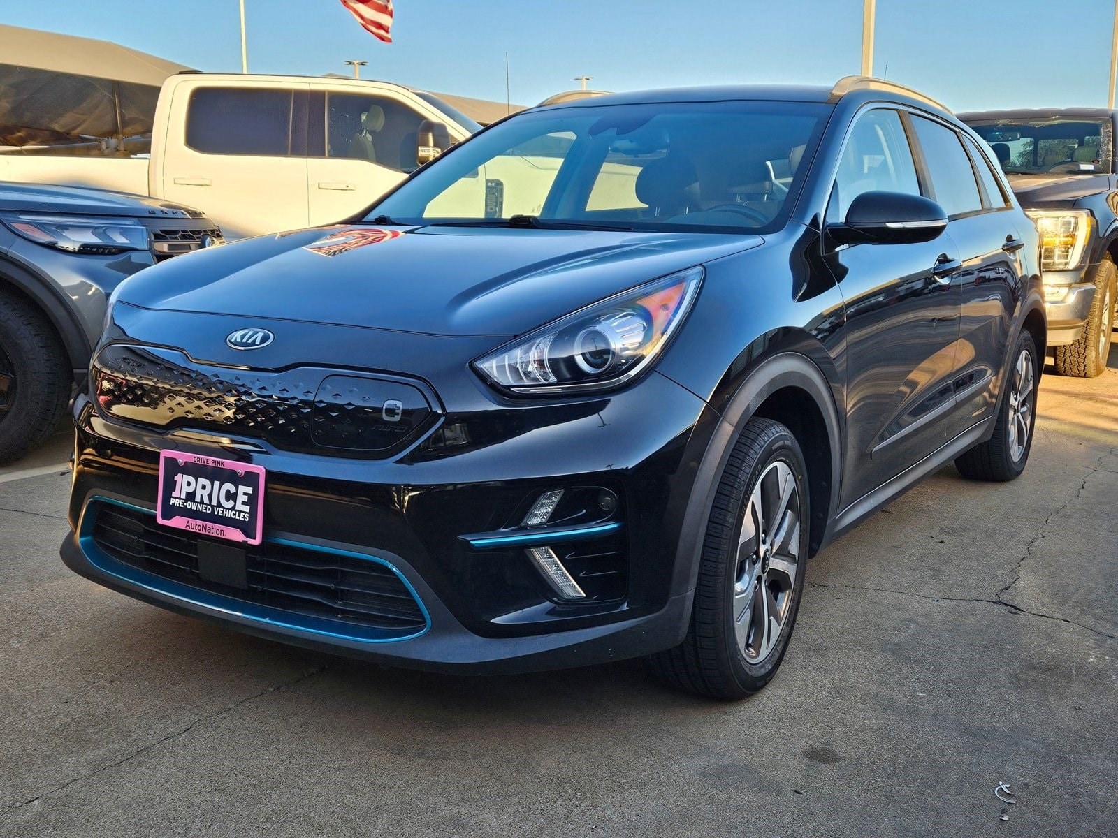 2019 Kia Niro EX's photo