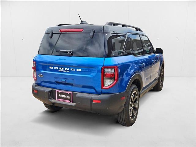 2025 Ford Bronco Sport Outer Banks photo 2