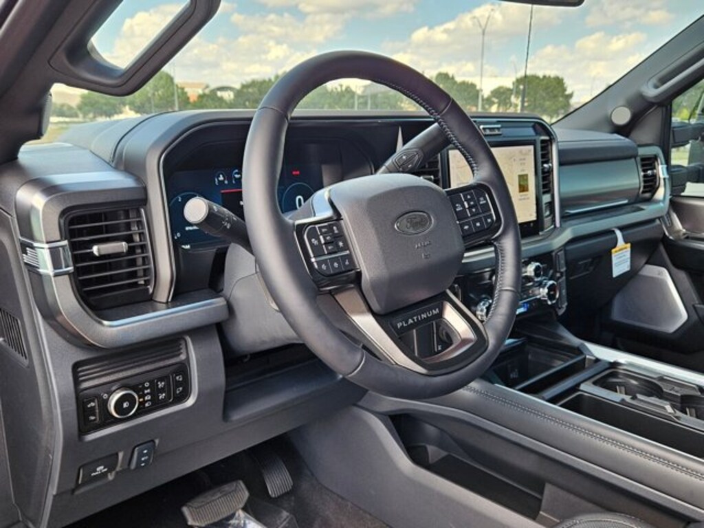 New 2026 Ford F-250 Platinum Truck Crew Cab