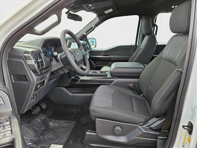 2025 Ford F-150 STX photo 4