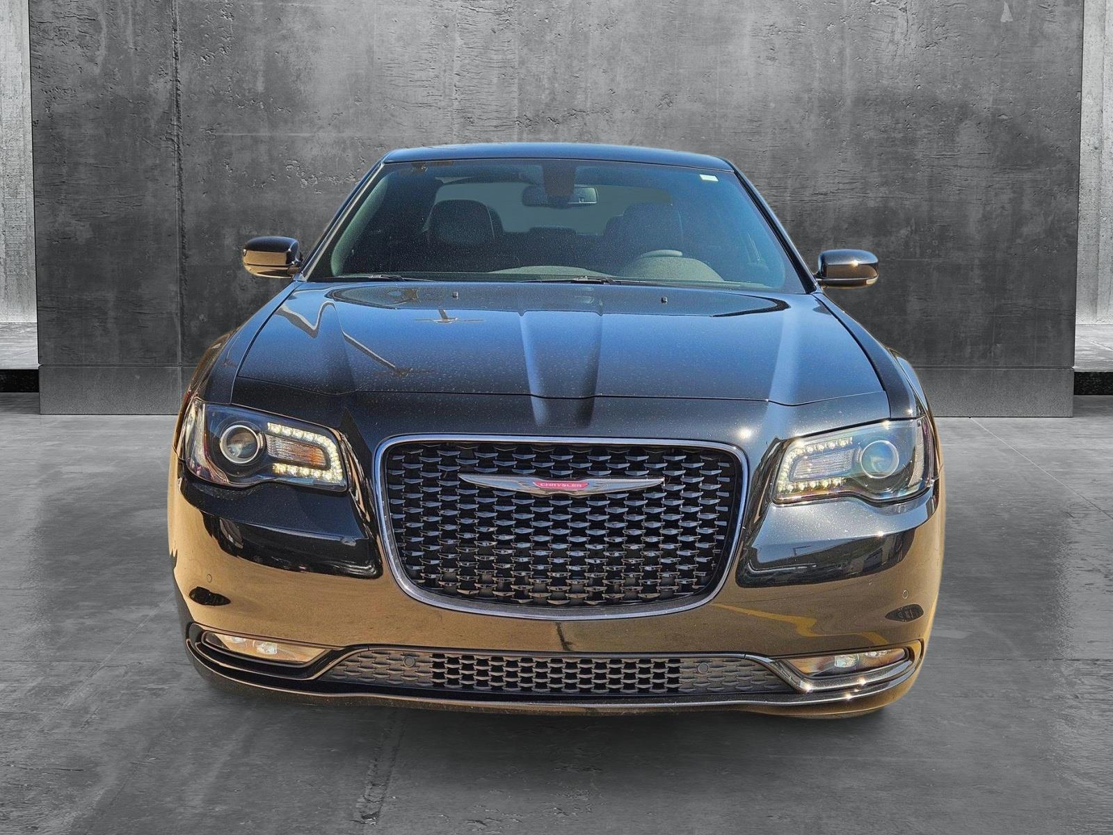 Used 2022 Chrysler 300 S with VIN 2C3CCABG5NH206376 for sale in Arlington, TX