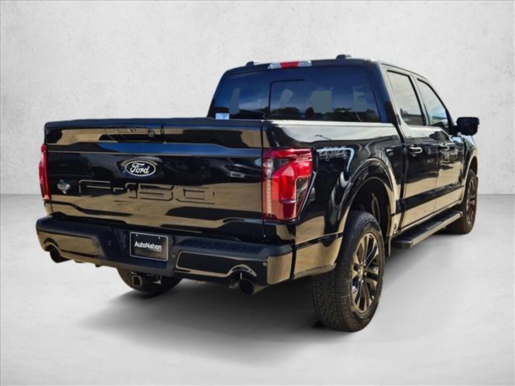 New 2025 Ford F-150 XLT Truck SuperCrew Cab