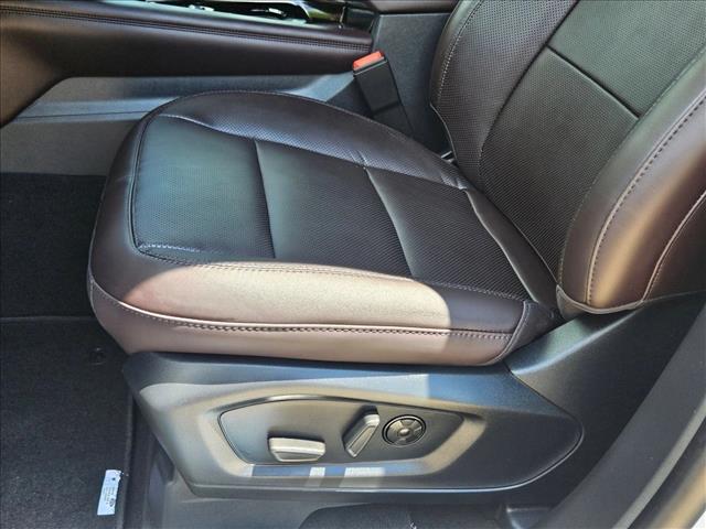 2025 Ford Explorer Platinum photo 4