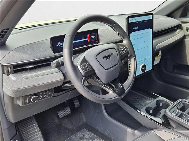 2025 Ford Mustang Mach-E GT photo 3