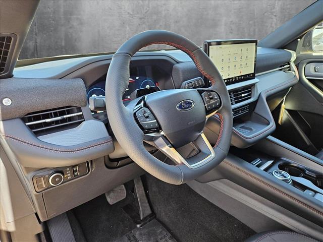 2025 Ford Explorer ST-Line photo 3