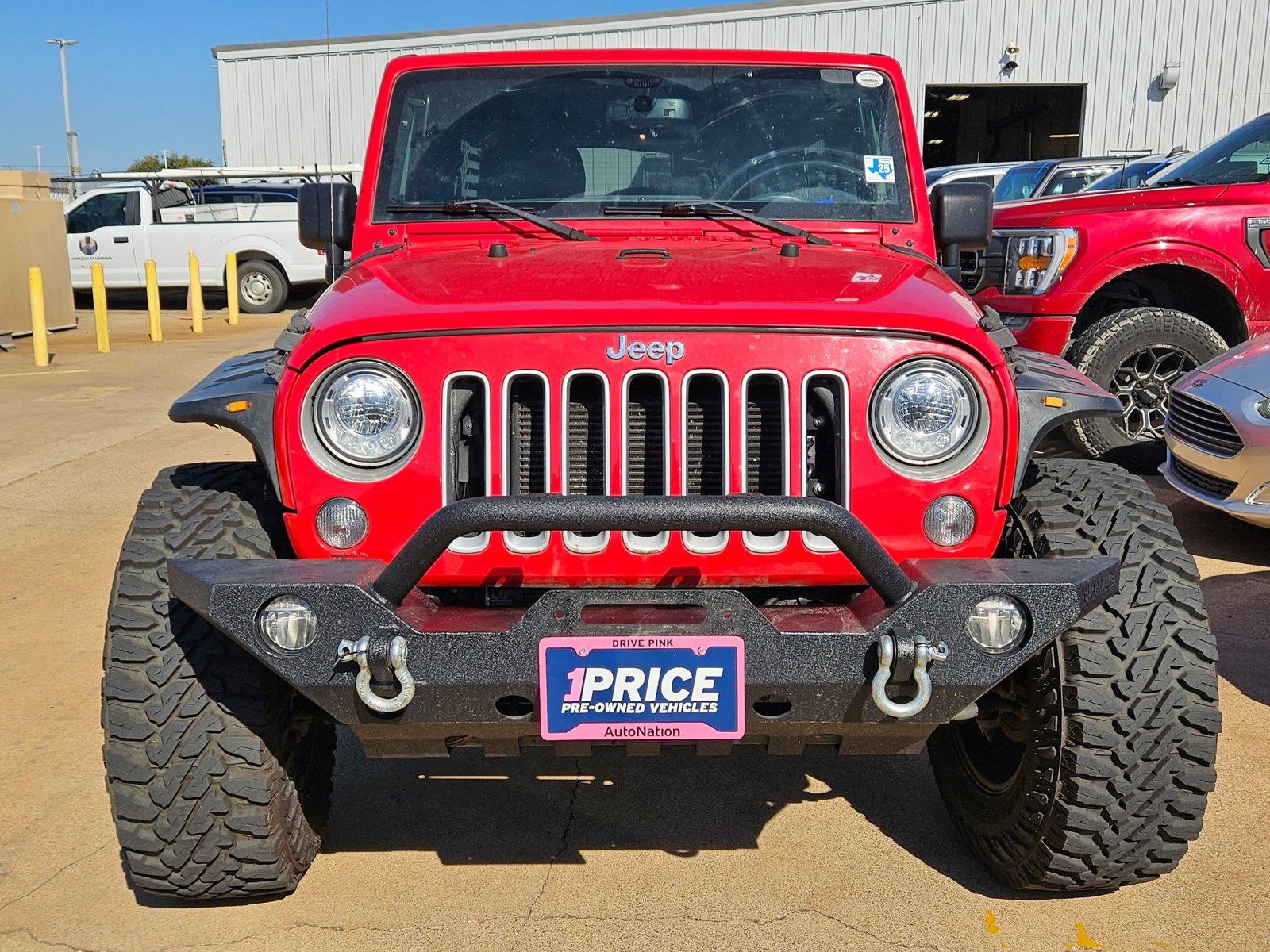 2018 Jeep Wrangler Unlimited Sahara photo 2