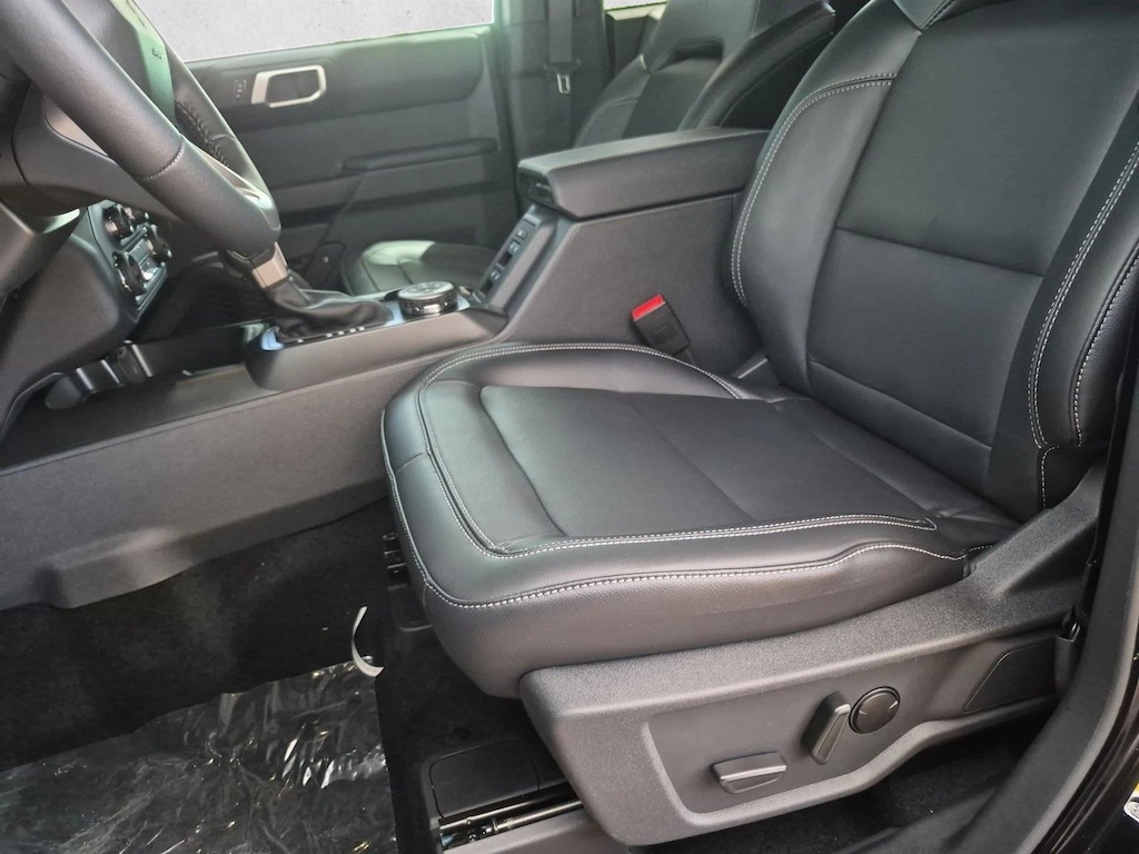 New 2026 Ford Bronco Outer Banks SUV